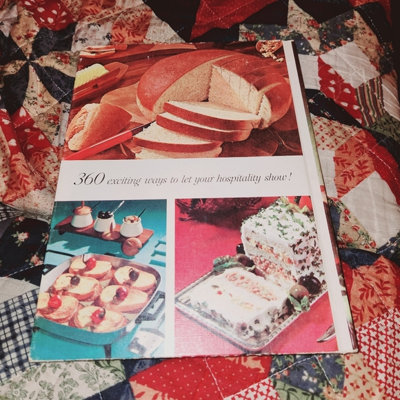Vintage Better Homes and Gardens BREAD Cook Book Cookbook Illustrated - Picture 8 of 8